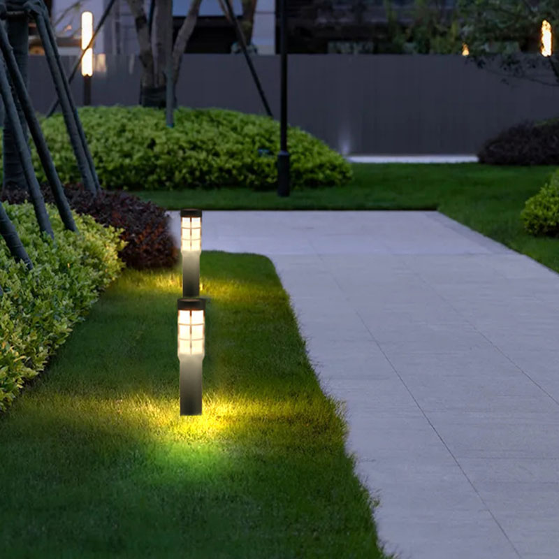 SL-22022 Warm White Solar Powered Bollard Light